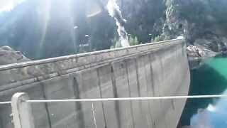 Italy: Gyrocopter Meets Cable Line, Two Dead