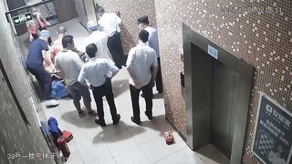 Classic: Guy Burns to death in Elevator
