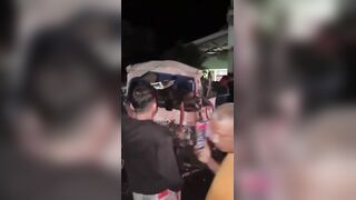 Collision between i Bus and Isuzu Leaves Two Dead and Two Injured in Indonesia