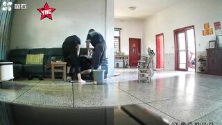 OG Laughing And Talking To His Friend Suddenly Collapses, Dies