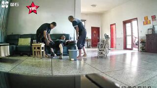 OG Laughing And Talking To His Friend Suddenly Collapses, Dies