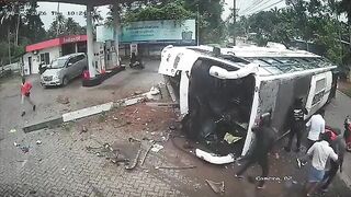 35 Injured After Wedding Bus Overturns in  India