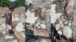 Body with missing head washes up after Nepali flood
