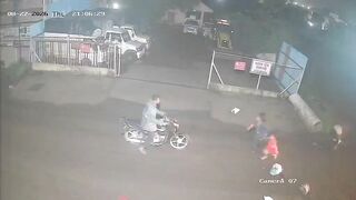 Man Walking With Woman and Child Gets Stabbed To Death Over Past Rivalry