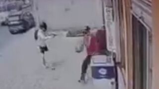 Man Who Came To Pay Child Support Fatally Shot And Mugged In Ecuador