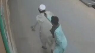 Pakistan: Man Shot in Head from Behind by Motorcycle Gunmen, Dies