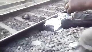 CLASSIC: Suicide In India On Train