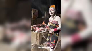 Sicko Eats Burnt Human Flesh At Cremation Ground During Tantric Ritual
