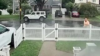 Video captures moment a New Yorker gets struck by lightning