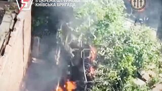 UAF drone finishes burning alive ruzzian invader