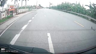 Instant Death On Viet Road