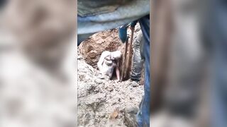 COLOMBIAN GIRL WAS THROWN INTO A DEATH