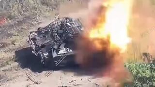 Destroying of a pedoruzzian T-72 tank near Kupyansk