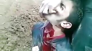 (CLASSIC}Guy Gets Throat Sliced And Pushed Into His Grave