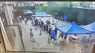 Chinese Girl Jumps To Her Death (CLASSIC VIDEO)