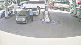 Sucks To Be A Petrol Pump Attendant In India