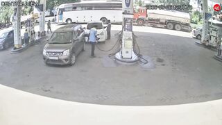 Sucks To Be A Petrol Pump Attendant In India