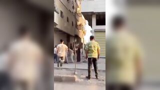 Man Leaves Syria For Good