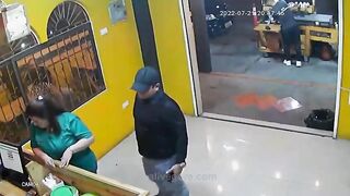 CLASSIC Man Calmly Waits For His Order In Restaurant And Someone Tries To Kill Him Off Guard