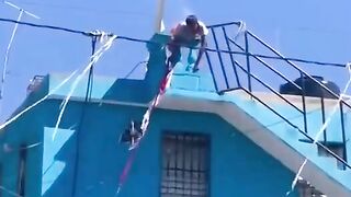 CLASSIC: Teen Electrocuted While Trying To Retrieve Kite In Dominican Republic.
