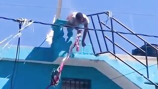 CLASSIC: Teen Electrocuted While Trying To Retrieve Kite In Dominican Republic.