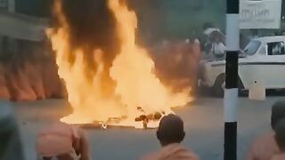 CLASSIC: Buddhist Monk Self-Immolates In Vietnam In 1963.