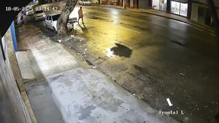 CLASSIC MAN DIES AFTER BEING HIT BY A SPEEDING CAR IN DOWNTOWN CARACAS