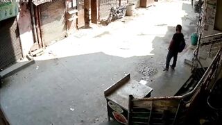CLASSIC A woman jumps to her death
