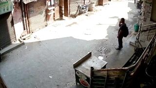 CLASSIC A woman jumps to her death