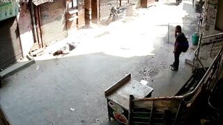 CLASSIC A woman jumps to her death