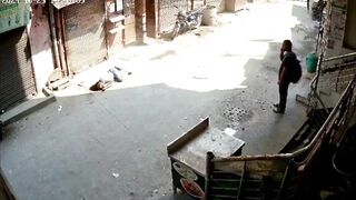 CLASSIC A woman jumps to her death