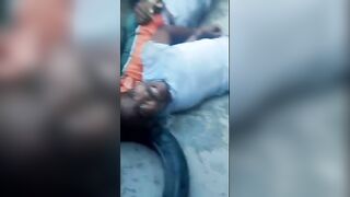 CLASSIC They burn two child kidnappers in Haiti and finish one with a firearm