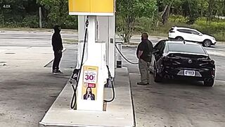 USA: Thief Shot While Trying To Rob A Driver At A Gas Station In Illinois