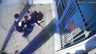 CLASSIC Man Stabbing Girlfriend For Cheating.