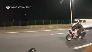 Keep Your Eyes On The Road !
