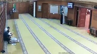 Saudi Suicide Bomber Attacks Shia Mosque In Kuwait