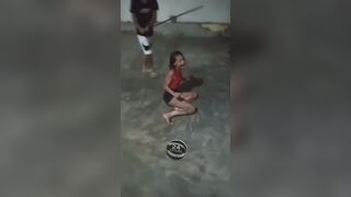 DRUG DEALERS BEATING YOUNG GIRL WITH NO MERCY