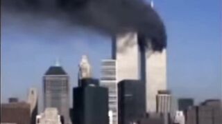 5 minutes of rare videos of UA175 impacting.