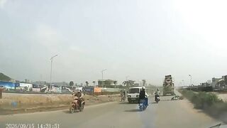 Riding Next To  Concrete Mixer Truck Was A Bad Idea