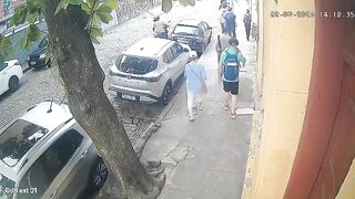 Failed Robbery Of A Tourist From Germany In Brazil