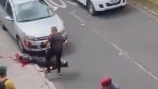 Bleeding Barber Collapses, Dies After Being Stabbed By Teen in Bogota, Colombia