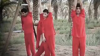 isis shoots 6 prisoners