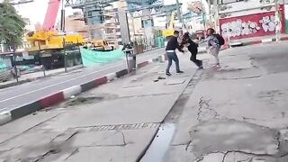 Phone Theft Turns Into A Knife Fight And Stabbing In Bogota