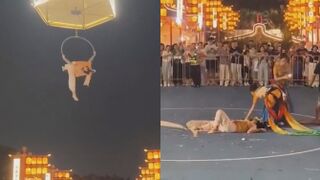 Female Performer Falls From Height During 'Chang'e Flying To The Moon' Show