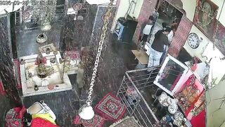 Priest Assaulted And Beaten Inside Temple Over Loud Noise In India