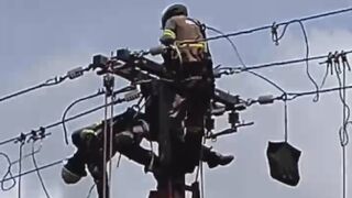 Electric Company Worker Electrocuted, Killed While Fixing Live Wires
