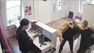 Dirty katsaps become more aggressive: ruzky war veteran beaten by furniture, etc