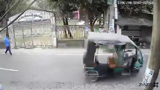 You Cant Walk Here !