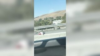 USA: Man Decapitated Following Traffic Accident In California