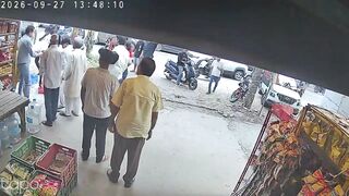 Lawyer Attacked And Beaten With Sticks In Broad Daylight In India